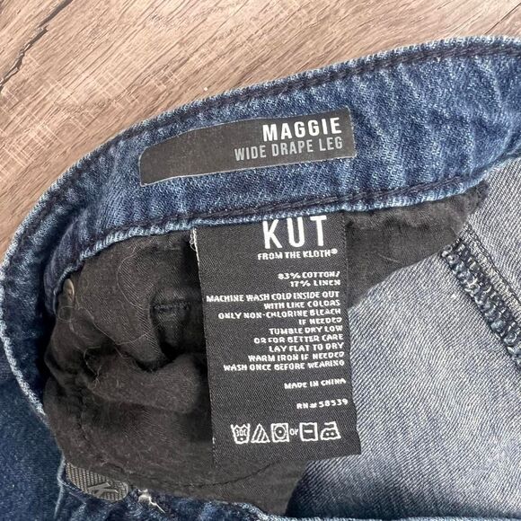 Kut from the Kloth Maggie Wide Drape Leg Dark Wash Jeans - Picture 4 of 7